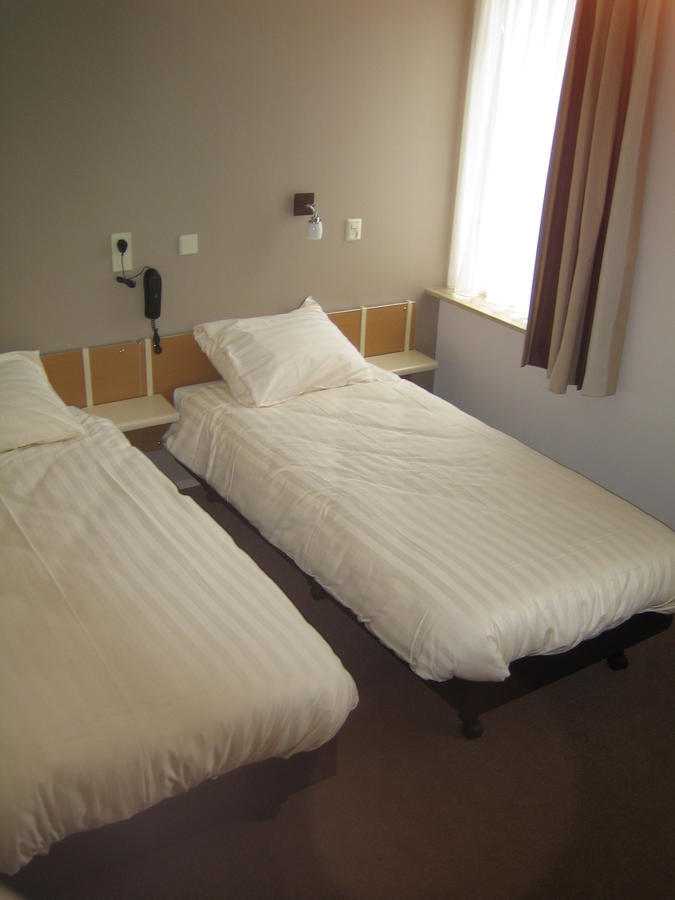 Hotel Ekamper Oosteinde Værelse billede