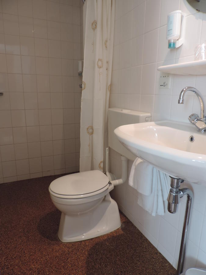 Hotel Ekamper Oosteinde Værelse billede
