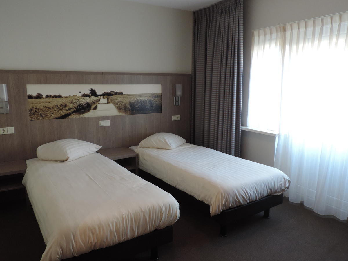 Hotel Ekamper Oosteinde Eksteriør billede